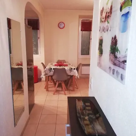 Apartment Le Cernuschi Rdc Menton